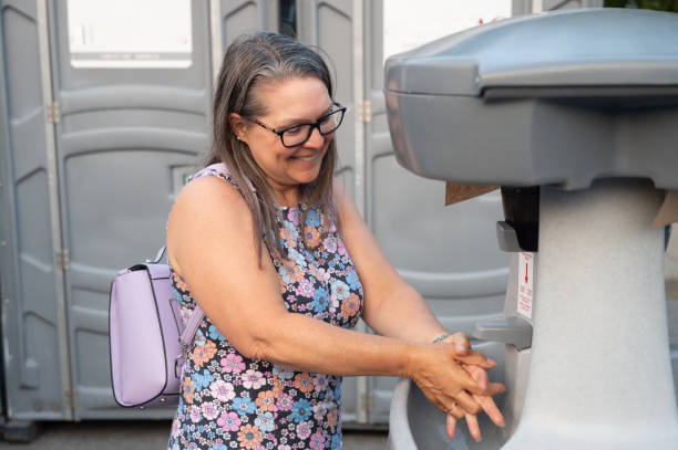 Best Luxury portable toilet rental  in Ganado, TX
